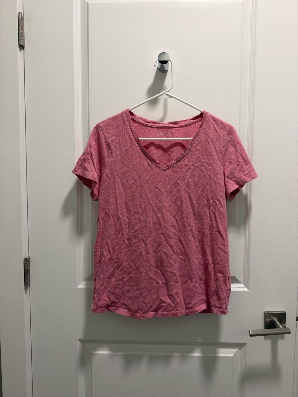 Eddie Bauer Heathered Pink V-Neck Short Sleeve Tee